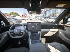 Denza BYD Denza N8L Flagship - ფოტო 6