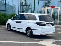 Honda Odyssey 2022 2.0L e:HEV Luxury - ფოტო 4