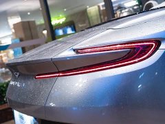 Aston Martin DB11 4.0T V8 Volante - ფოტო 14