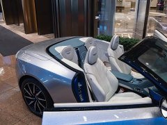 Aston Martin DB11 4.0T V8 Volante - ფოტო 18