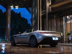 Aston Martin DB11 4.0T V8 Volante - ფოტო 3