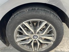 BYD Qin Plus DM-i 55KM Luxury - ფოტო 11