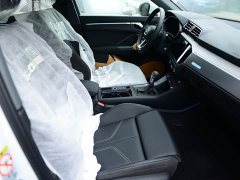 Audi Q3 2023 35 TFSI Dynamic Entry (1.5T) - ფოტო 6