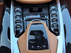 Aston Martin DBX 2022 4.0T V8 - ფოტო 11