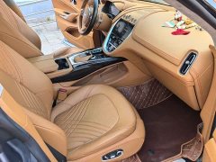 Aston Martin DBX 2022 4.0T V8 - ფოტო 18
