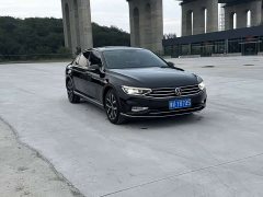 Volkswagen Magotan 330TSI DSG 30th Anniversary Edition - ფოტო 1