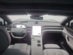 NIO ES8 75kWh - ფოტო 9
