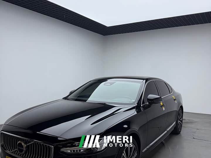 Volvo S90 2025 B5 Smart Luxury Edition - ავტომობილი ჩინეთიდან