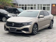 Volkswagen Passat 2022 330TSI Starry Sky Luxury Edition - ფოტო 1