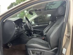 Volkswagen Passat 2022 330TSI Starry Sky Luxury Edition - ფოტო 5