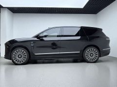 NIO ES8 Six-Seat Executive Luxury Edition - ფოტო 13