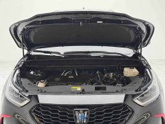 Toyota Crown Land Cruiser Crown Venza 2.5L HEV FWD Base - ფოტო 5