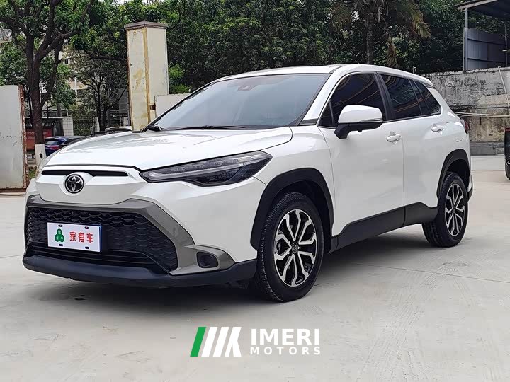 Toyota Frontlander 2023 2.0L CVT Luxury - ავტომობილი ჩინეთიდან