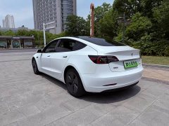 Tesla Model 3 Rear-Wheel Drive - ფოტო 9