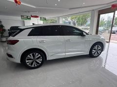 Audi Q4 e-tron 40 e-tron Trendsetter Edition - ფოტო 10