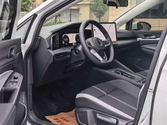 Volkswagen Golf Facelift 300TSI Pro - ფოტო 10