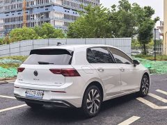 Volkswagen Golf Facelift 300TSI Pro - ფოტო 4