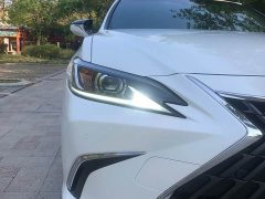 Lexus ES 2021 300h Excellence - ფოტო 8