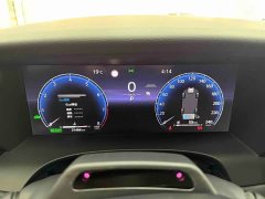 Toyota Camry Hybrid 2.0HS Sport Edition - ფოტო 13