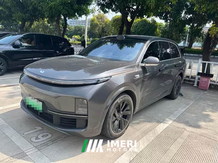 Li Auto L8 Max - ავტომობილი ჩინეთიდან