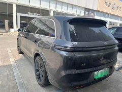 Li Auto L8 Max - ფოტო 3