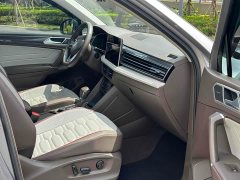 Volkswagen Tiguan L 380TSI Automatic All-Wheel Drive R-Line Flagship 7-Seater - ფოტო 8