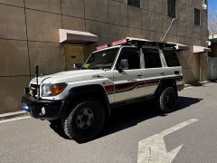 Toyota Land Cruiser (Imported) LC76 4.0L Manual - ფოტო 1