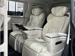 Lexus LM 2023 350h Seven-Seater Elegant Edition - ფოტო 15