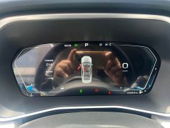 Geely Xingui Xingrui 2.0T Diesel Premium Edition - ფოტო 16