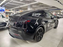 Tesla Model Y Rear-Wheel Drive - ფოტო 12