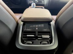 Volvo XC90 B6 Inscription Luxury 7-Seater - ფოტო 17