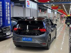 Volkswagen ID.3 Outstanding Edition - ფოტო 16
