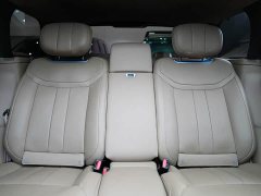 Land Rover Range Rover 3.0 L6 400PS Exemplar Extended Wheelbase - ფოტო 13