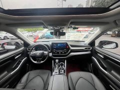 Toyota Highlander 2022 Hybrid 2.5L AWD Premium 7-Seater - ფოტო 12