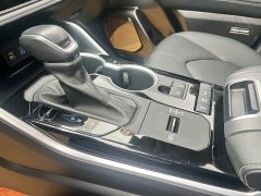 Toyota Highlander 2022 Hybrid 2.5L AWD Premium 7-Seater - ფოტო 8