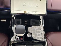 Land Rover Range Rover Sport 400PS Dynamic SE - ფოტო 16