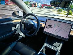 Tesla Model Y Long Range All-Wheel Drive - ფოტო 19