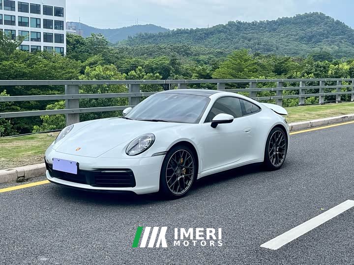 Porsche 911 Carrera 3.0T