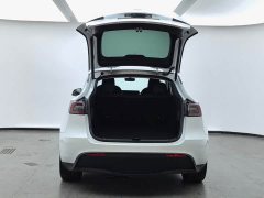 Tesla Model Y 2022 Facelift Rear-Wheel Drive - ფოტო 12