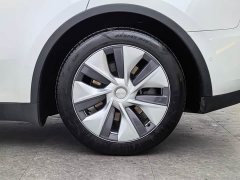 Tesla Model Y 2022 Facelift Rear-Wheel Drive - ფოტო 14