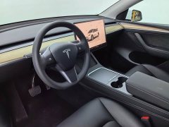 Tesla Model Y 2022 Facelift Rear-Wheel Drive - ფოტო 19