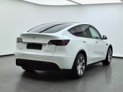 Tesla Model Y 2022 Facelift Rear-Wheel Drive - ფოტო 4