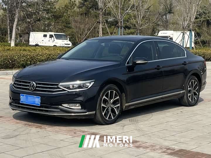 Volkswagen Magotan 330TSI DSG Advance