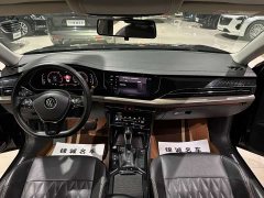 Volkswagen Passat 330TSI Luxury - ფოტო 11