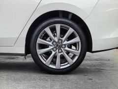 Mazda3 Axela 2023 2.0L Automatic Luster Edition - ფოტო 12