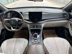BYD Qin PLUS Glory Edition DM-i 55KM Leading - ფოტო 8