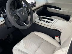 Lexus LM 2023 500h Six-Seat Premium Edition - ფოტო 8