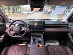 Jetour Jietu X90 PRO 2.0T DCT Luxury 5-Seater - ფოტო 15