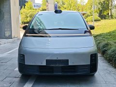 Li Auto Li Xiang MEGA Ultra - ფოტო 2