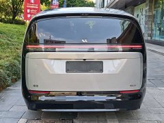 Li Auto Li Xiang MEGA Ultra - ფოტო 5
